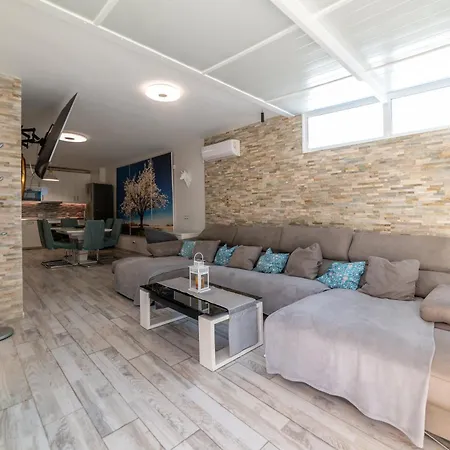 Apartment Medano Sea Avenue *